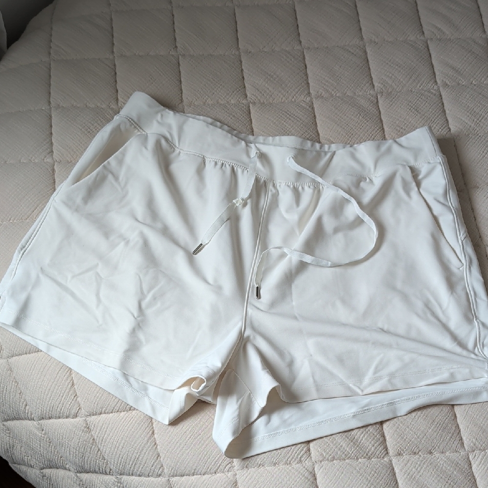 Old Navy Active Powersoft Drawstring High Rise Go-Dry Shorts
